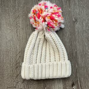 Abercrombie Cream Stocking Cap Beanie Winter Hat Detachable Pompom‎